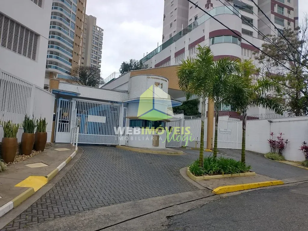 Apartamento, 3 quartos, 220 m² - Foto 1