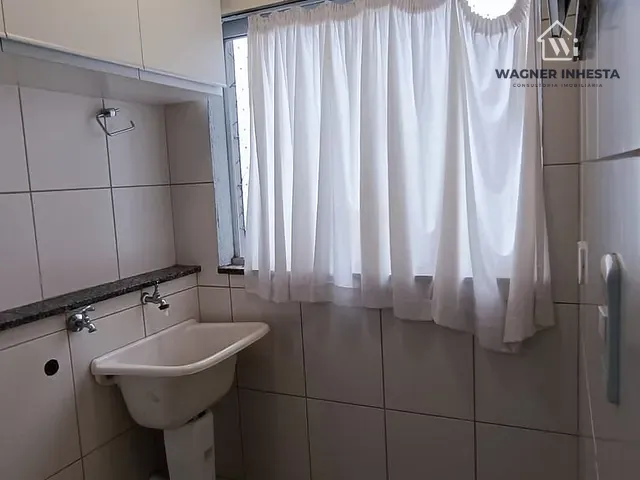 Apartamento com 67m² 3 quartos e 1 banheiro, à venda, no bairro Loteamento Sumaré em Maringá