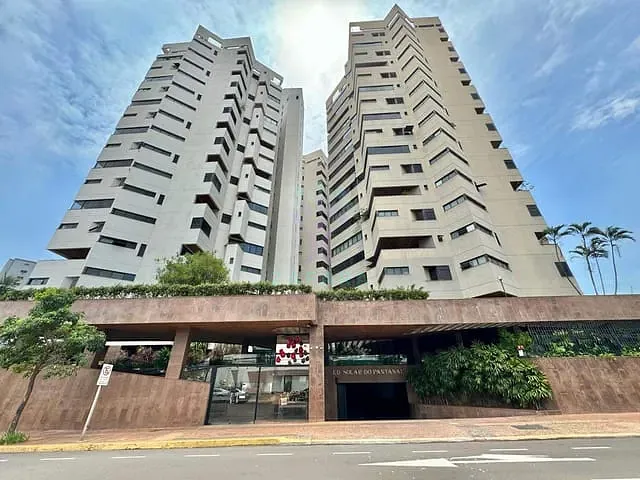 Apartamento com 444m² 6 quartos e 6 banheiros, à venda, no bairro Centro em Campo Grande