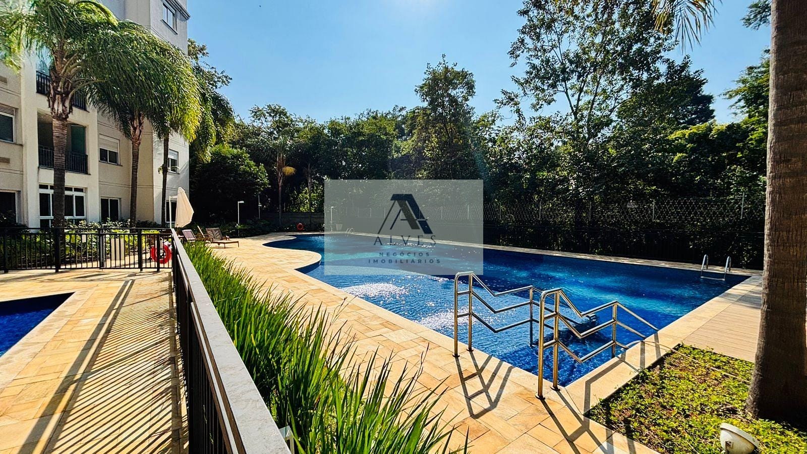 Apartamento à venda com 2 quartos, 83m² - Foto 18