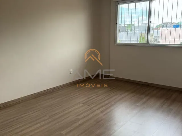 Apartamento 3 quartos e 2 banheiros, à venda, no bairro Laranjal em Pelotas