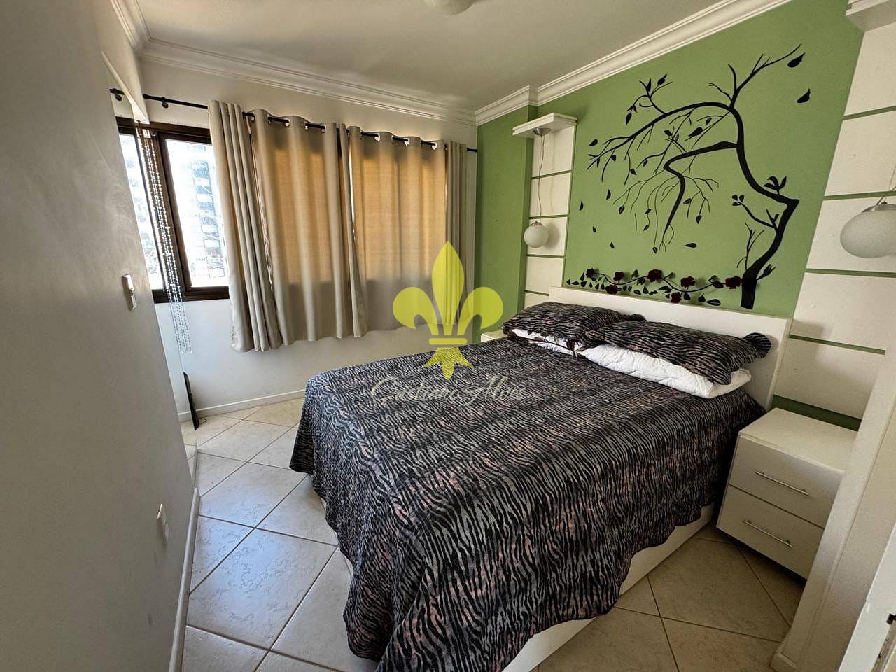 Apartamento para alugar com 3 quartos, 115m² - Foto 6