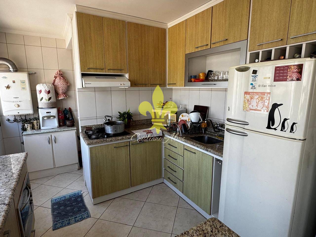 Apartamento para alugar com 3 quartos, 115m² - Foto 8