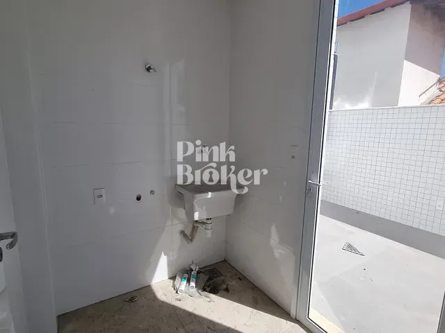 Apartamento 3 quartos e 2 banheiros, à venda, no bairro Cabral em Contagem