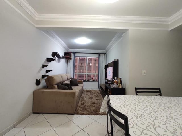 Foto do Apartamento - Apartamento mobiliado à venda, 3 quartos sendo 1 suíte, Vila Marumby, Maringá, PR. Excelente imóvel pra vc que procura conforto e segurança! | Benites & Gonzaga Imóveis