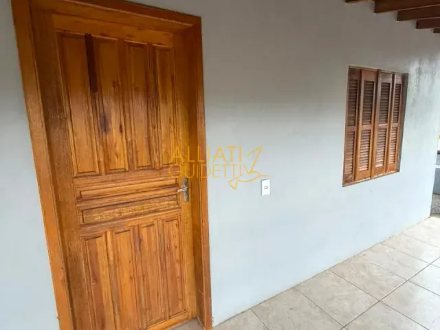 Apartamento 2 quartos e 1 banheiro, para alugar, no bairro Amaral Ribeiro em Sapiranga