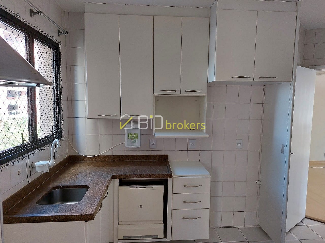 Apartamento à venda com 3 quartos, 120m² - Foto 13