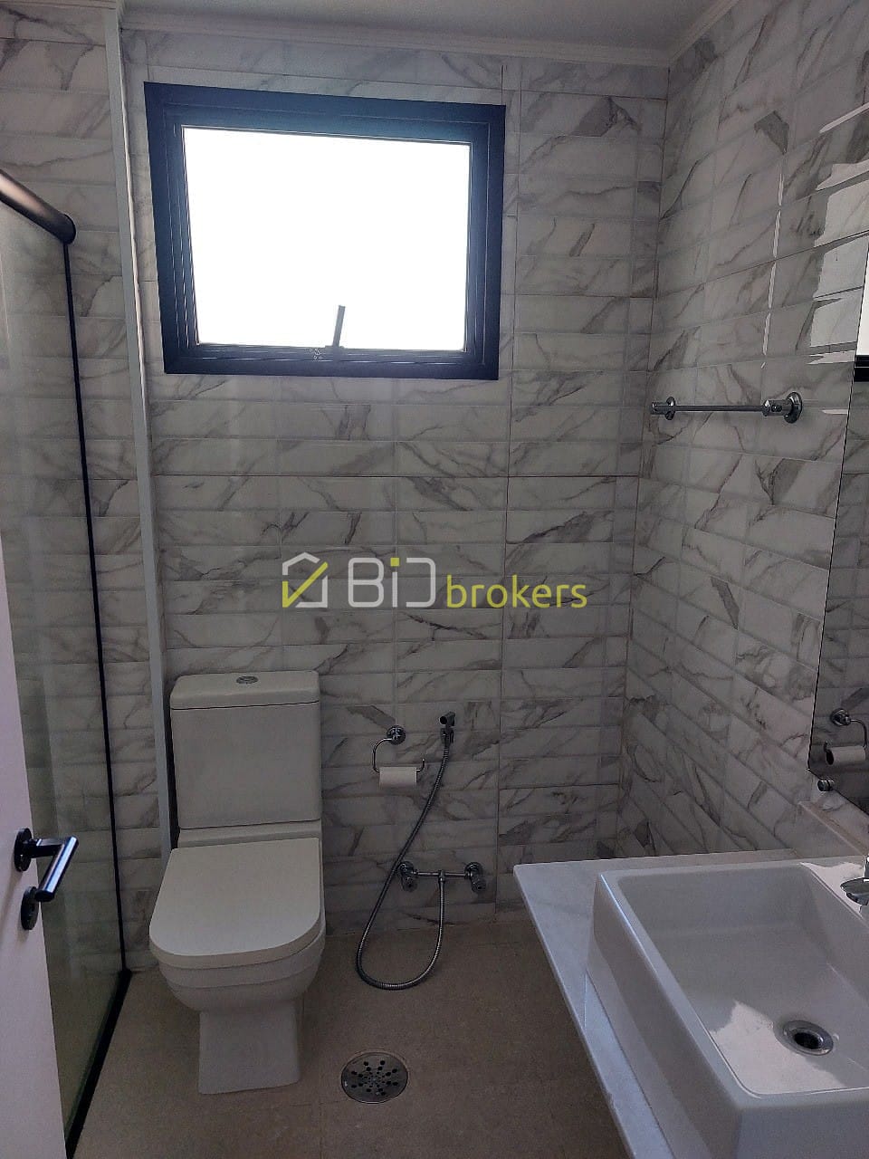 Apartamento à venda com 3 quartos, 120m² - Foto 23