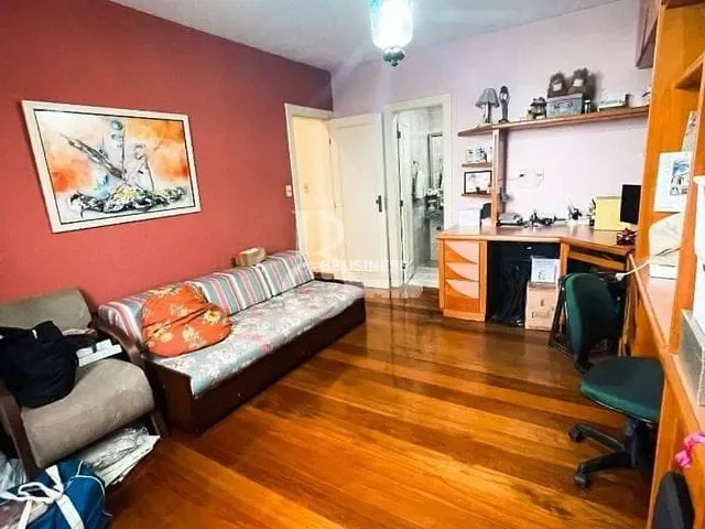 Apartamento 4 quartos e 3 banheiros, à venda, no bairro Parque Tamandaré em Campos dos Goytacazes