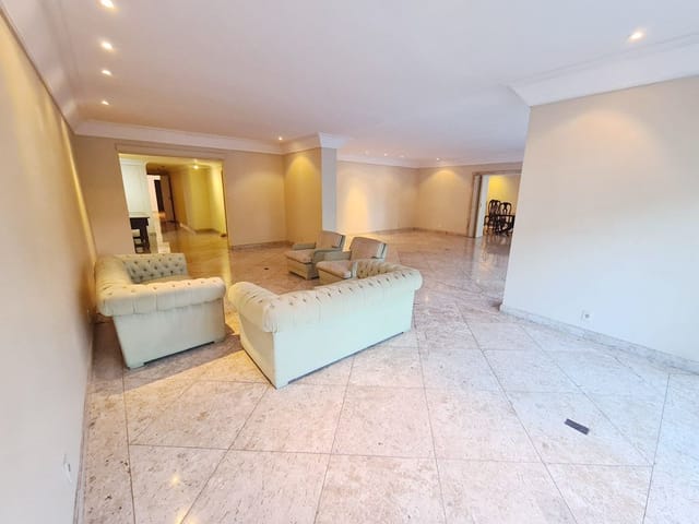 Foto do Apartamento - Av. RUI BARBOSA! 04 QUARTOS (01 SUÍTE), 02 VAGAS, PLANTA CIRCULAR, PORTARIA 24h, vista PÃO de AÇÚCAR, para alugar, 490 m² por R$ 10.000/mês | EASY NEGOCIOS IMOBILIARIOS LTDA