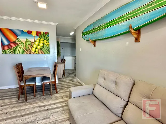 Apartamento 3 quartos e 2 banheiros, à venda, no bairro Centro em Itapoá