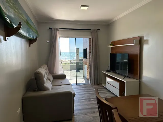 Apartamento 3 quartos e 2 banheiros, à venda, no bairro Centro em Itapoá