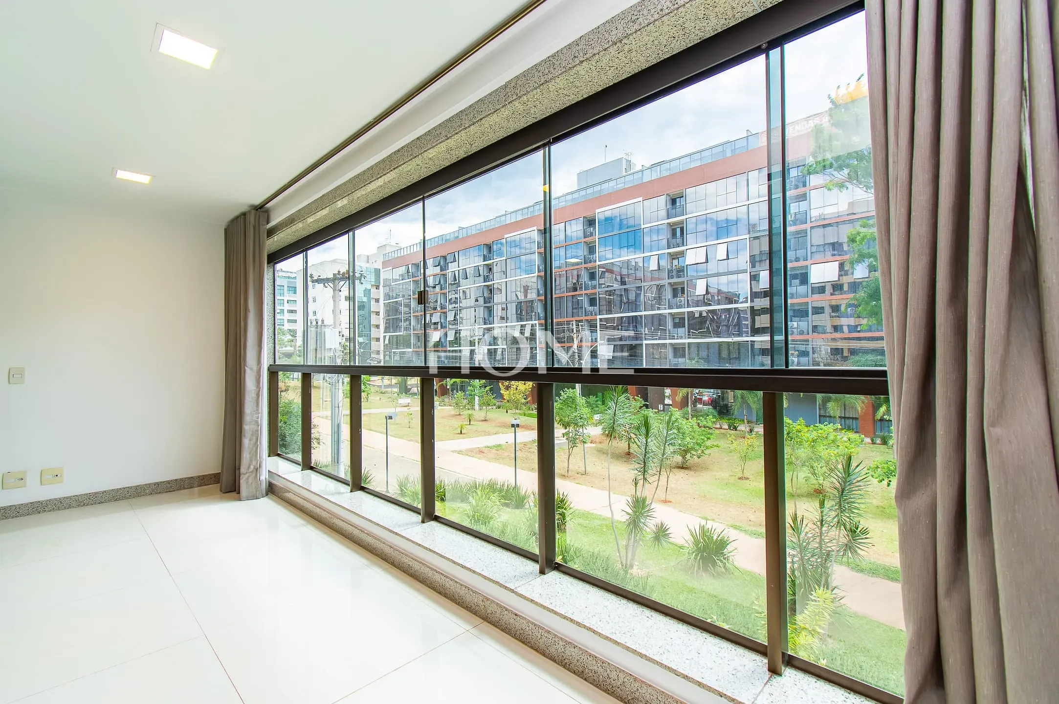 SQNW 110 – 4 QTS – 4Suites – 3 Vagas – NOROESTE
