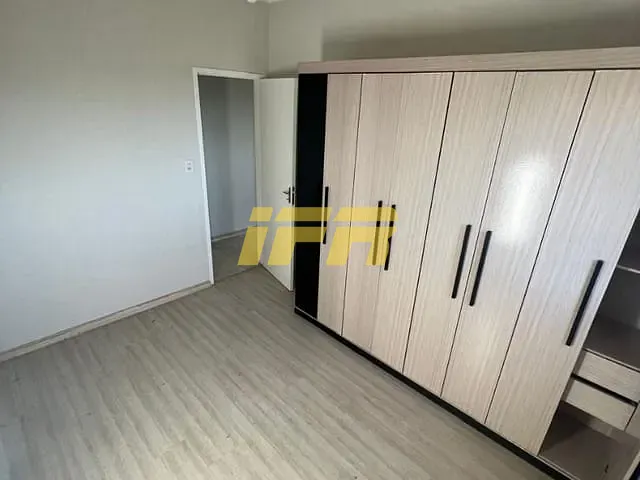 Apartamento com 67m² 2 quartos e 1 banheiro, à venda, no bairro Jardim Gurilândia em Taubaté