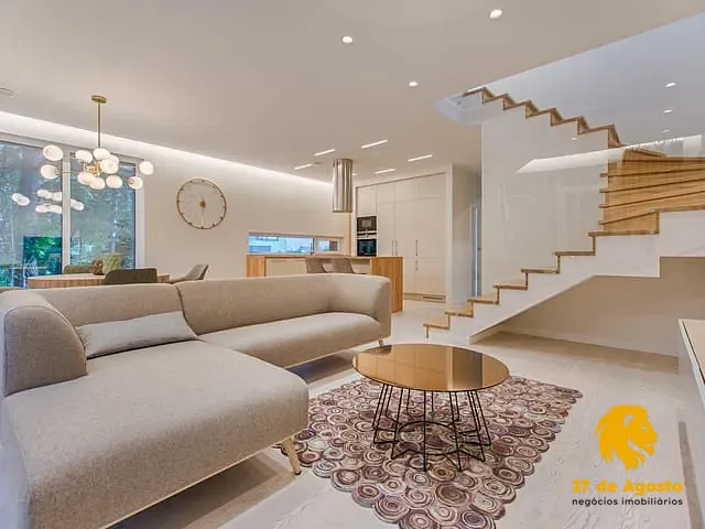 Apartamento 4 quartos e 3 banheiros, à venda, no bairro Jardim Morumbi em Londrina