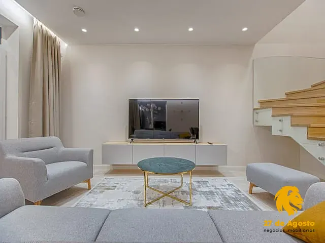 Apartamento 4 quartos e 3 banheiros, à venda, no bairro Jardim Morumbi em Londrina