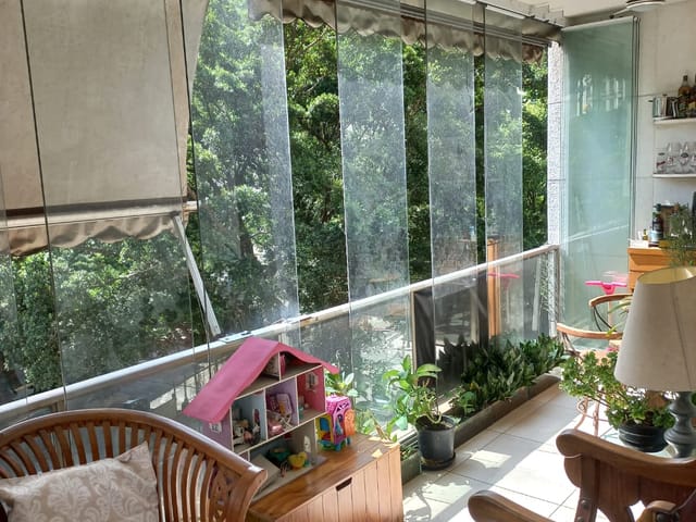 Apartamento com 220m² 4 quartos e 3 banheiros, à venda, no bairro Cosme Velho em Rio de Janeiro