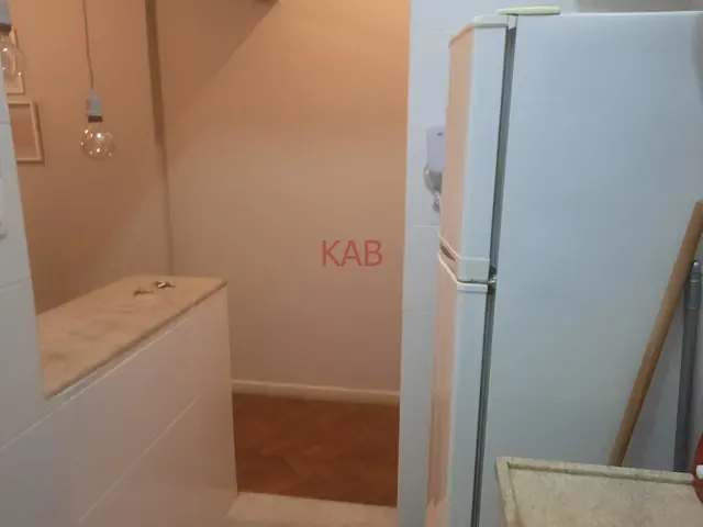 Apartamento com 35m² 1 quarto e 1 banheiro, à venda, no bairro Copacabana em Rio de Janeiro