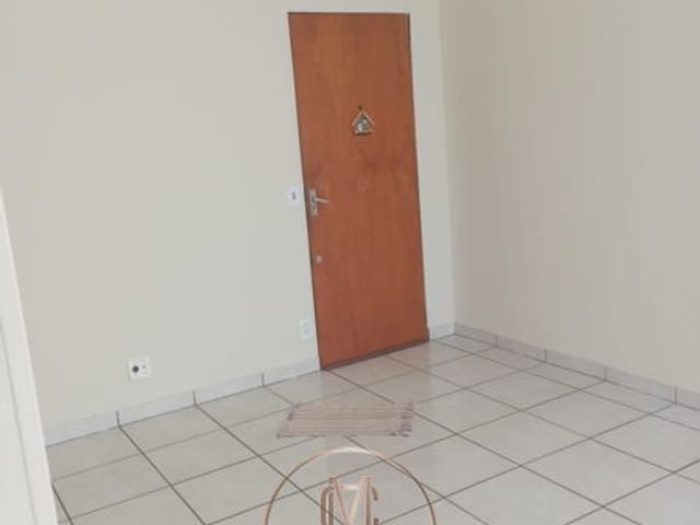 Apartamento com 79m² 2 quartos e 2 banheiros, para alugar, no bairro Parque Laranjeiras em Araraquara