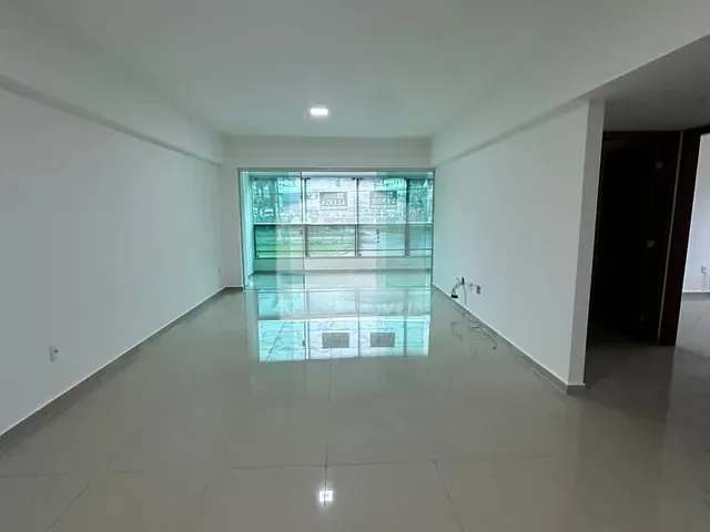 Apartamento 3 quartos e 2 banheiros, à venda ou para alugar, no bairro Coronel Izalino em Muriaé