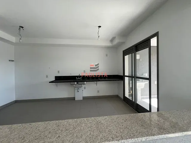 Apartamento com 200m² 3 quartos e 5 banheiros, à venda, no bairro Vila Mariana em São Paulo