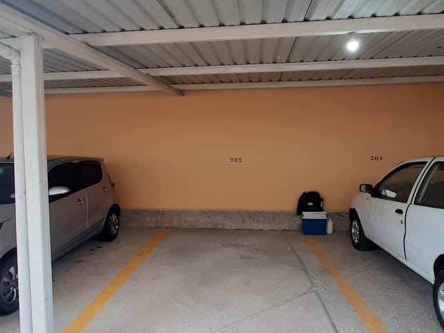 Apartamento 2 quartos e 1 banheiro, à venda, no bairro Mello Afonso em Vassouras