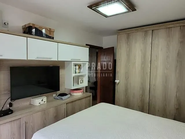 Apartamento 2 quartos e 2 banheiros, à venda, no bairro São Gonçalo em Pelotas