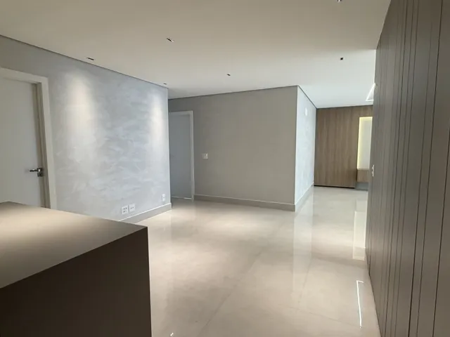 Apartamento 4 quartos e 6 banheiros, à venda, no bairro Setor Sudoeste em Brasília