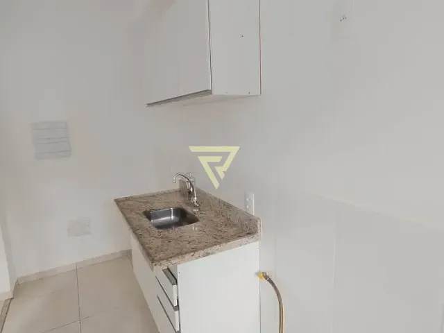 Apartamento 2 quartos e 1 banheiro, à venda ou para alugar, no bairro Jardim Antártica em Ribeirão Preto