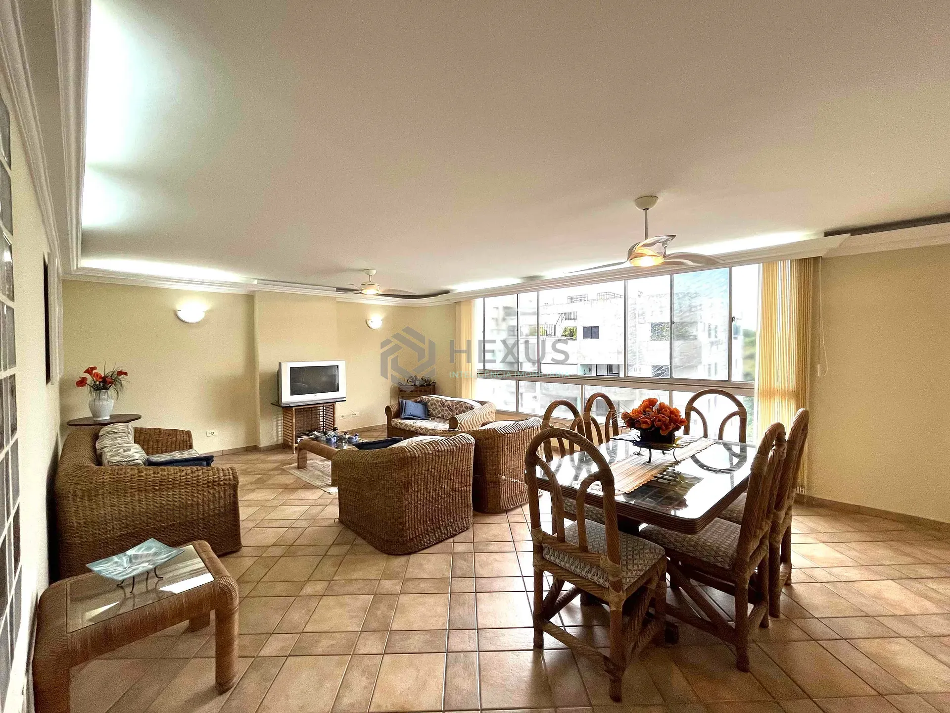 Apartamento, 3 quartos, 140 m² - Foto 2
