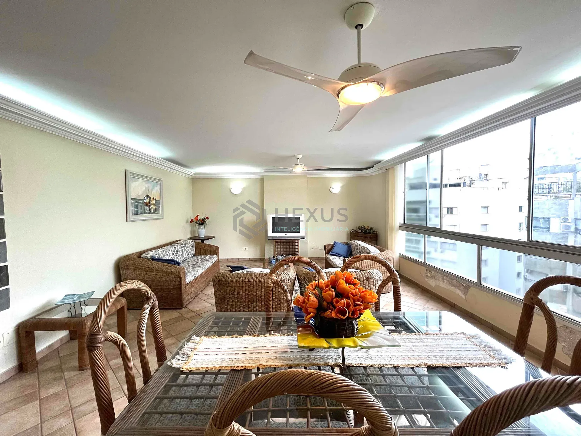 Apartamento, 3 quartos, 140 m² - Foto 1