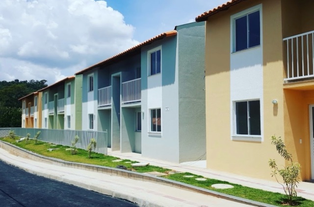 Apartamento 2 quartos e 1 banheiro, para alugar, no bairro Luxemburgo em Santa Luzia