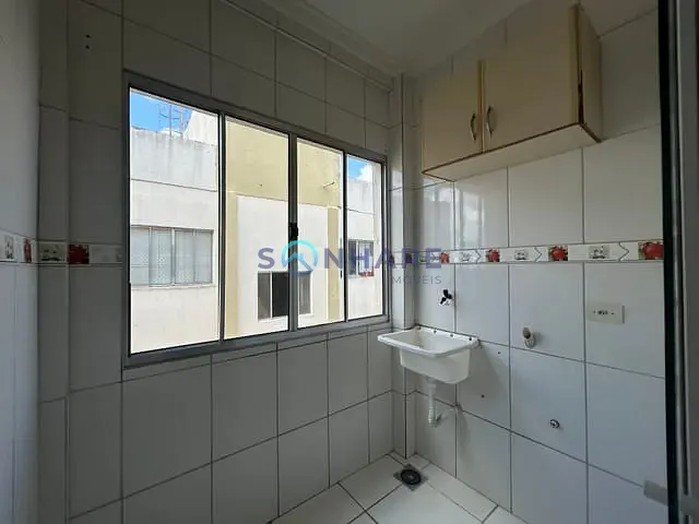 Apartamento 2 quartos e 1 banheiro, para alugar, no bairro Santa Izabel em Siqueira Campos