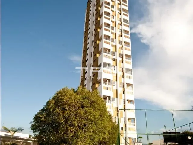 Apartamento com 223m² 2 quartos e 3 banheiros, à venda, no bairro Centro em Taubaté
