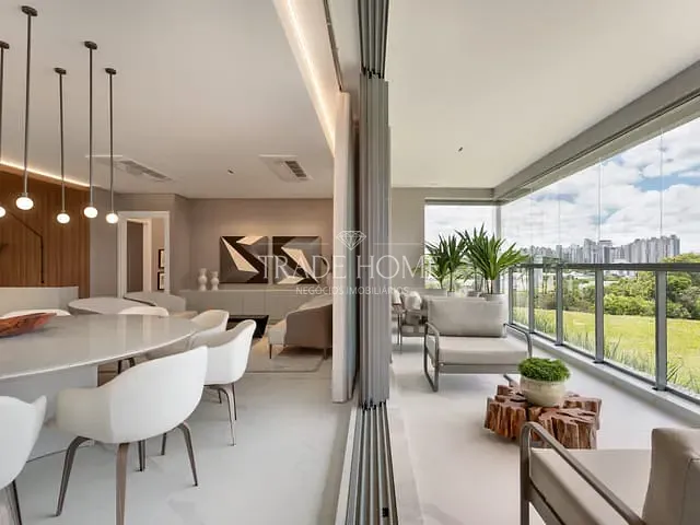 Apartamento 4 quartos e 4 banheiros, à venda, no bairro Campina do Siqueira em Curitiba