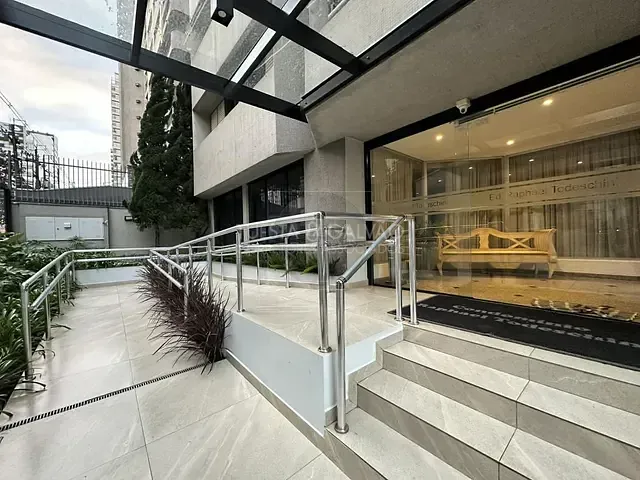 Apartamento com 115m² 3 quartos e 3 banheiros, à venda, no bairro Água Verde em Curitiba