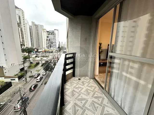 Apartamento com 115m² 3 quartos e 3 banheiros, à venda, no bairro Água Verde em Curitiba