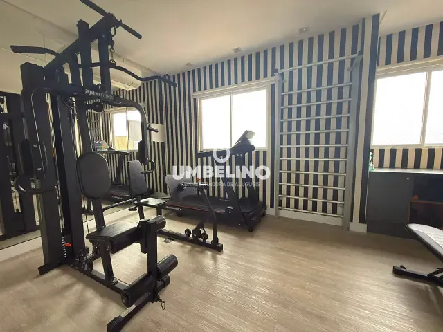 Apartamento 3 quartos e 4 banheiros, para alugar, no bairro Meia praia em Itapema