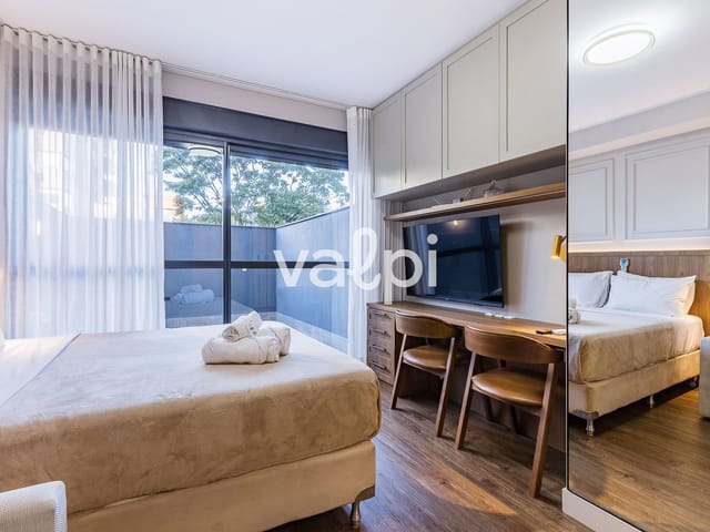 Apartamento com 59m² 1 quarto e 1 banheiro, à venda ou para alugar, no bairro Bela Vista em Porto Alegre