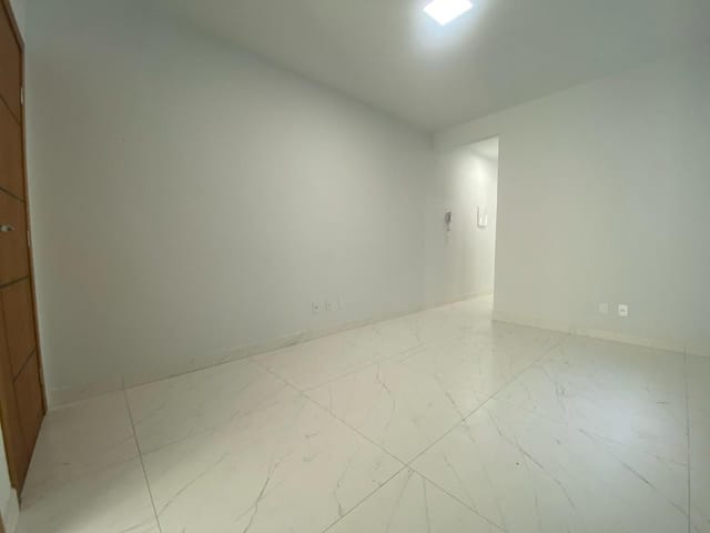 Apartamento com 82m² 2 quartos e 1 banheiro, à venda, no bairro Vila Santo Antônio em Cambuí