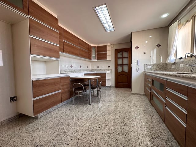 Foto do Apartamento - Apartamento com 3 dormitórios para alugar, 190 m² por R$ 4.935/mês - Centro - São João da Boa Vista/SP | Zeladoria Imóveis & Condomínios
