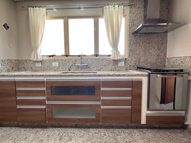 Foto do Apartamento - Apartamento com 3 dormitórios para alugar, 190 m² por R$ 4.935/mês - Centro - São João da Boa Vista/SP | Zeladoria Imóveis & Condomínios