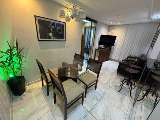 Excelente apartamento de 2 quartos no Mariano Prócopio!