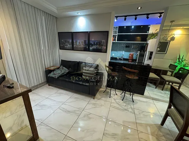 Apartamento 2 quartos e 1 banheiro, à venda, no bairro Mariano Procópio em Juiz de Fora