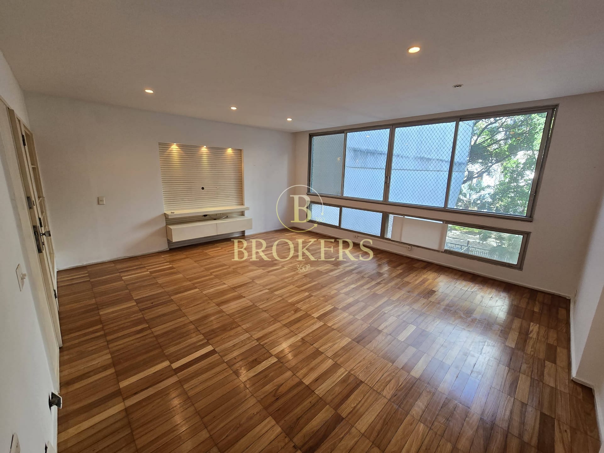 Apartamento à venda, Ipanema, Rua Prudente de Morais - Sala, 3 quartos, 1 suíte, 1 vaga na escritura - 120 m².
