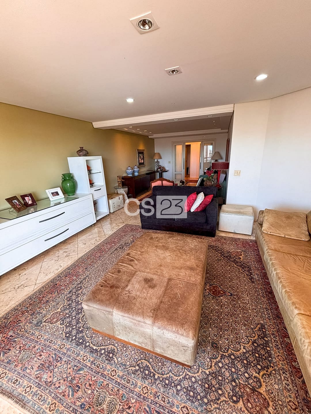 Apartamento à venda com 3 quartos, 266m² - Foto 3