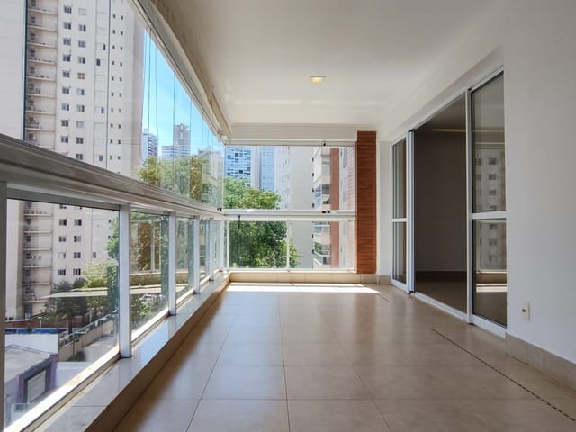 Alugue um amplo apartamento próximo ao Parque Flamboyant!!