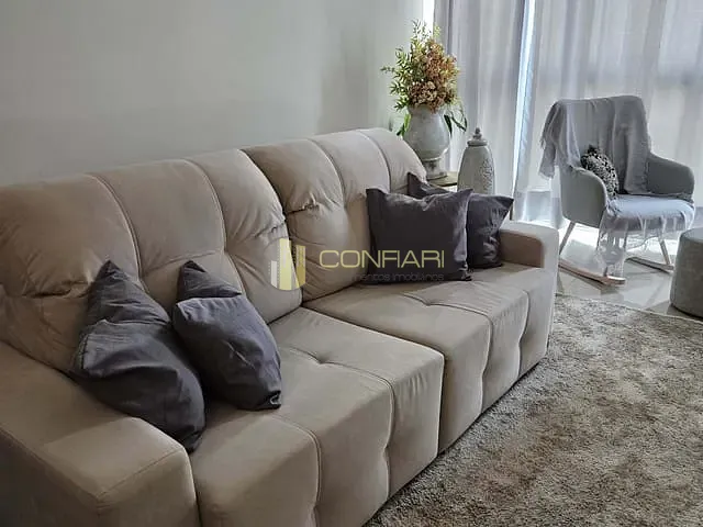 Apartamento com 103m² 2 quartos e 3 banheiros, à venda, no bairro Meia Praia em Itapema
