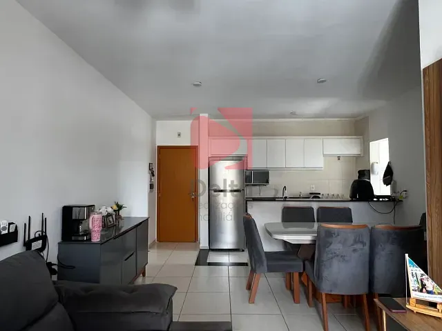 Apartamento 2 quartos e 1 banheiro, à venda, no bairro Centro em Pirassununga
