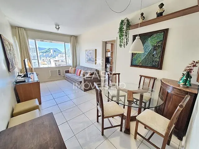 Apartamento com 62m² 2 quartos e 2 banheiros, para alugar, no bairro Ipanema em Rio de Janeiro